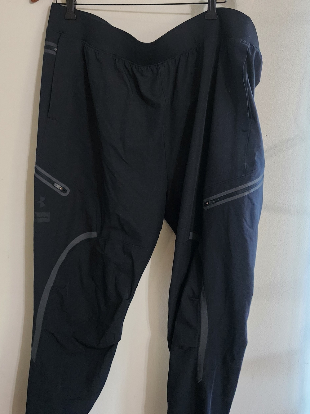Under Armour Loose Fit Zipper Pocket Athletic Pants Joggers Black XXL